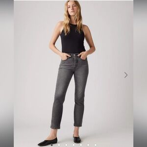 Levi’s wedgie Jean